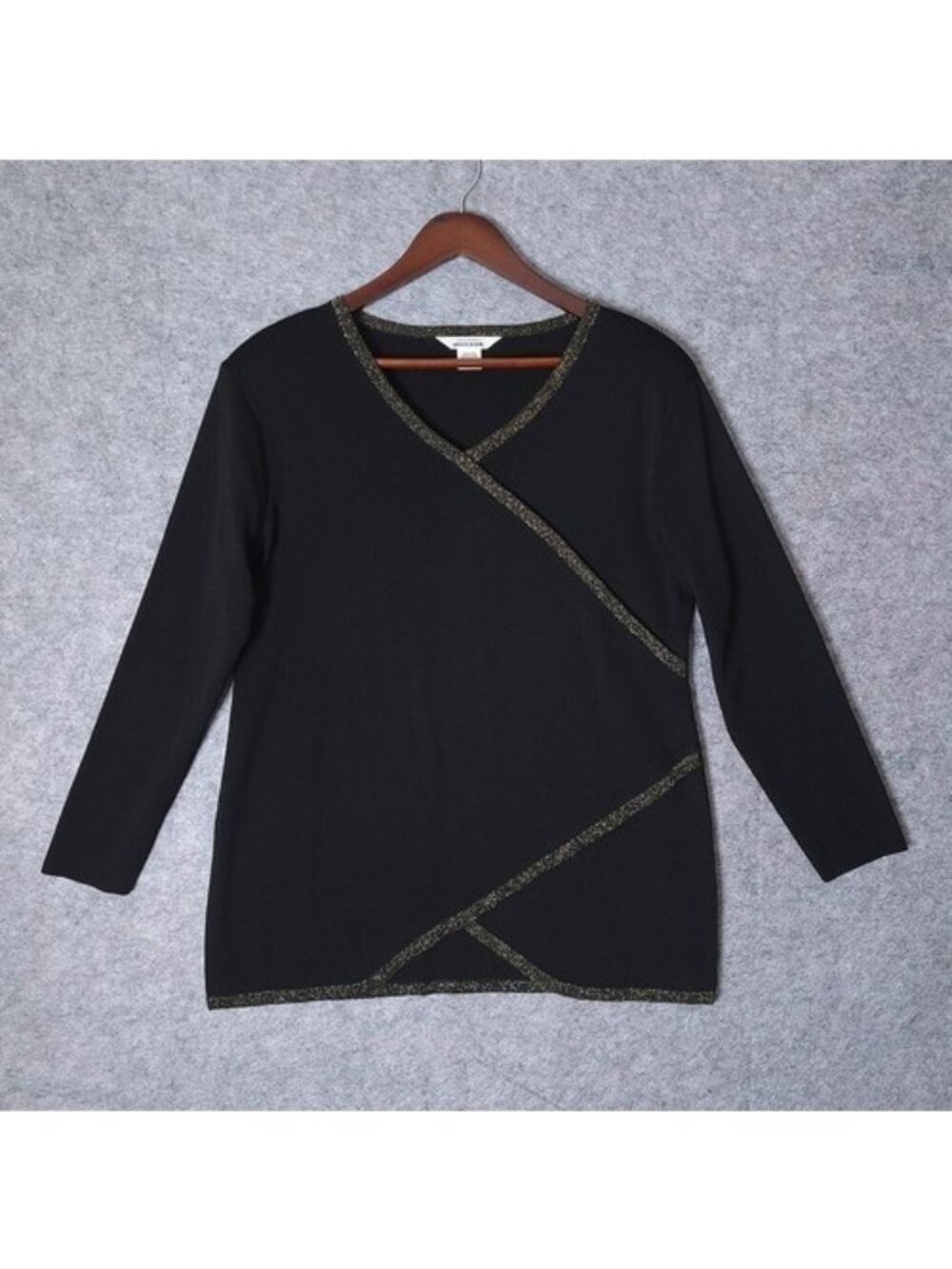 Misook Knit Tunic Top Womens Large Black Gold Trim V Neck 3/4 Sleeve Stretch
